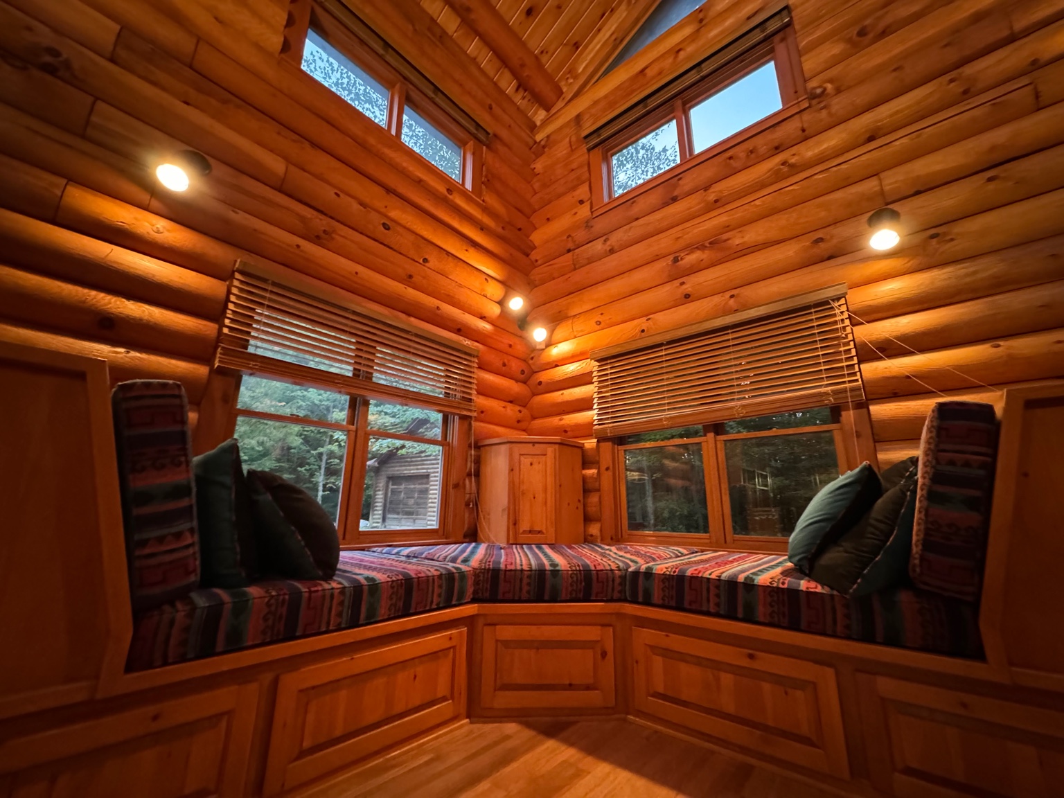 Window bench nook for reading